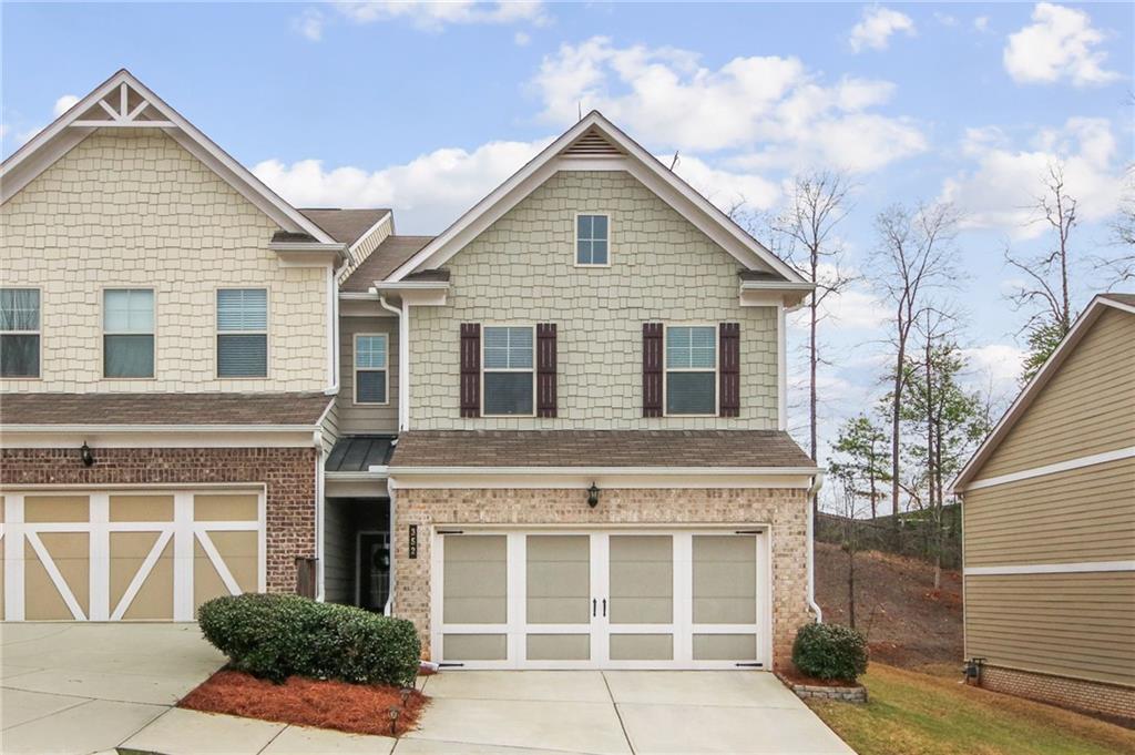352 Cherryhill Ln., Woodstock, GA 30188