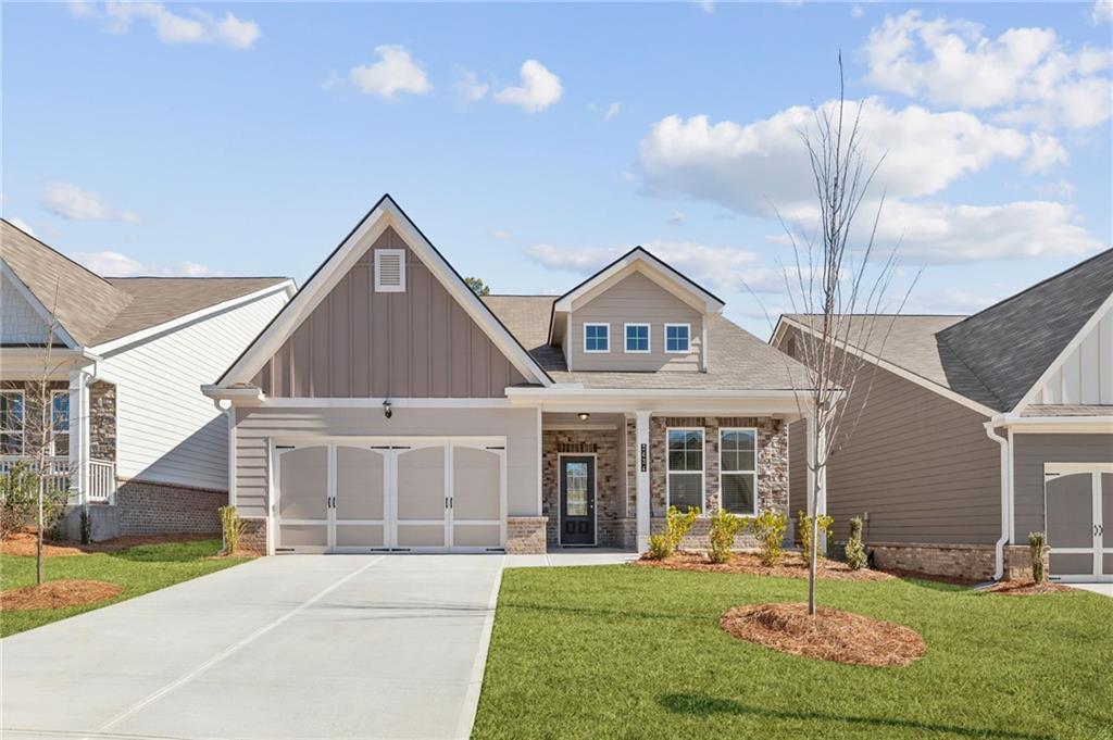 2434 Anhinga Dr., Loganville, GA 30052