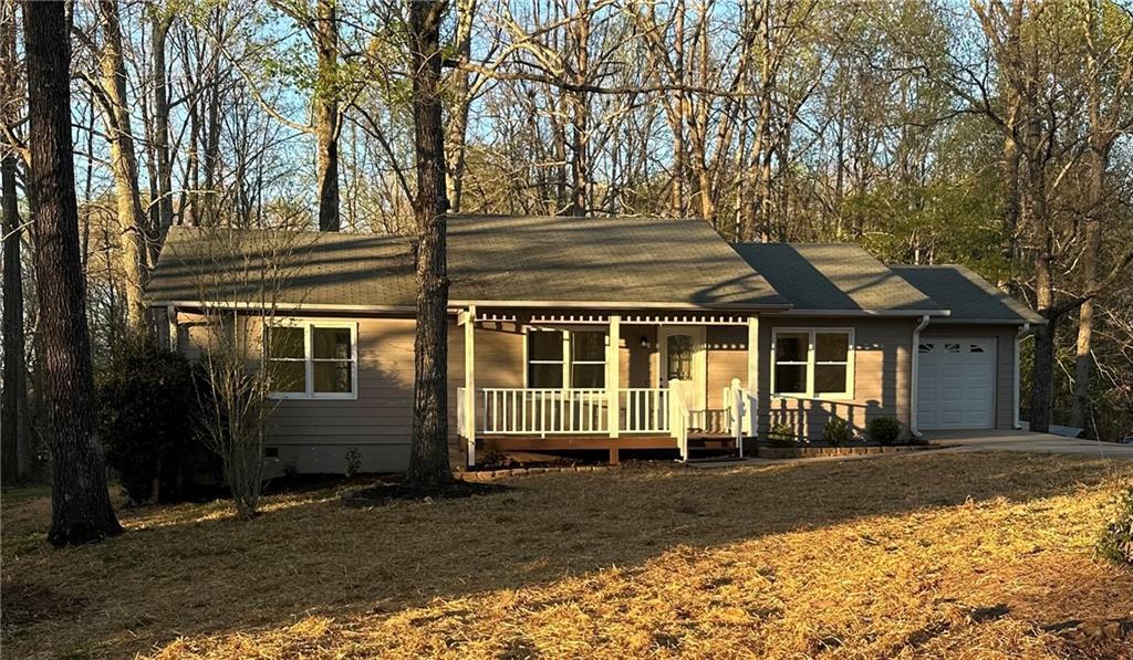 3112 Hidden Pass, Gainesville, GA 30506