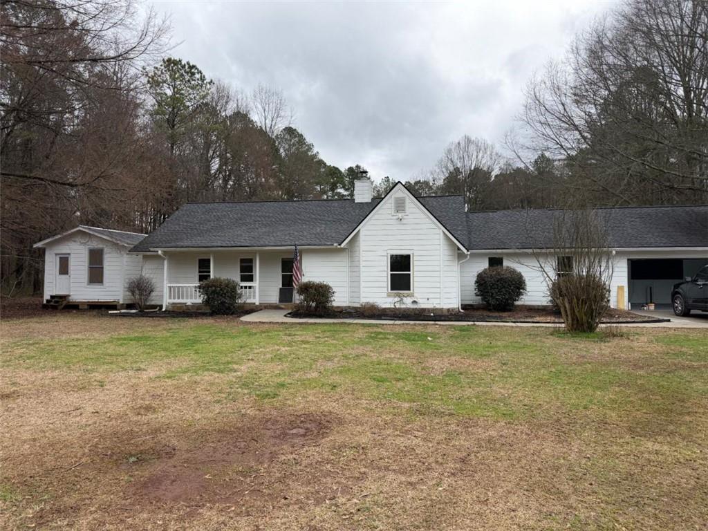 135 Dixie Ln., Covington, GA 30014