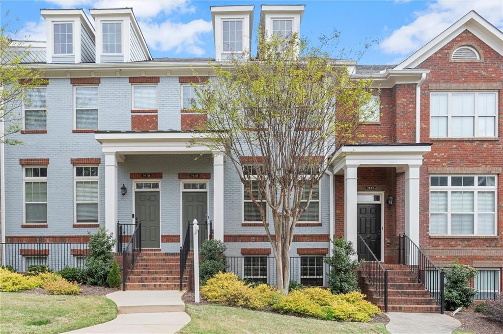 7640 Willoughby Ct., Alpharetta, GA 30005