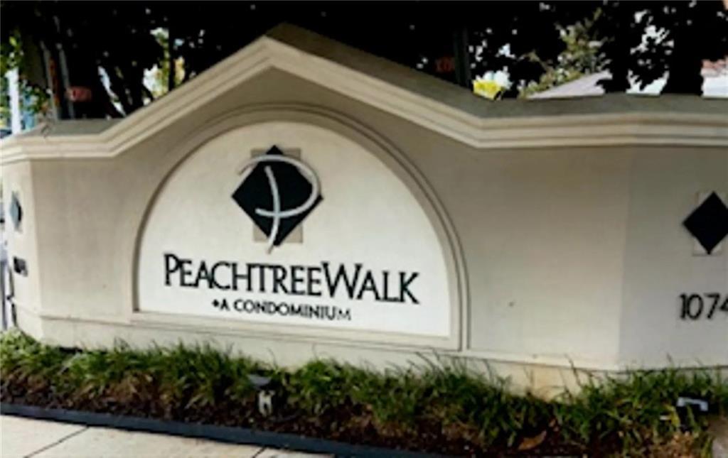 1074 Peachtree Walk #B220, Atlanta, GA 30309