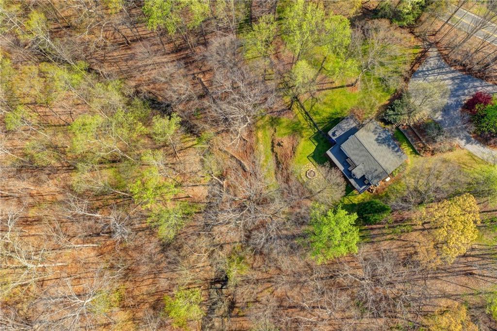 2435 Southers Cir., Suwanee, GA 30024