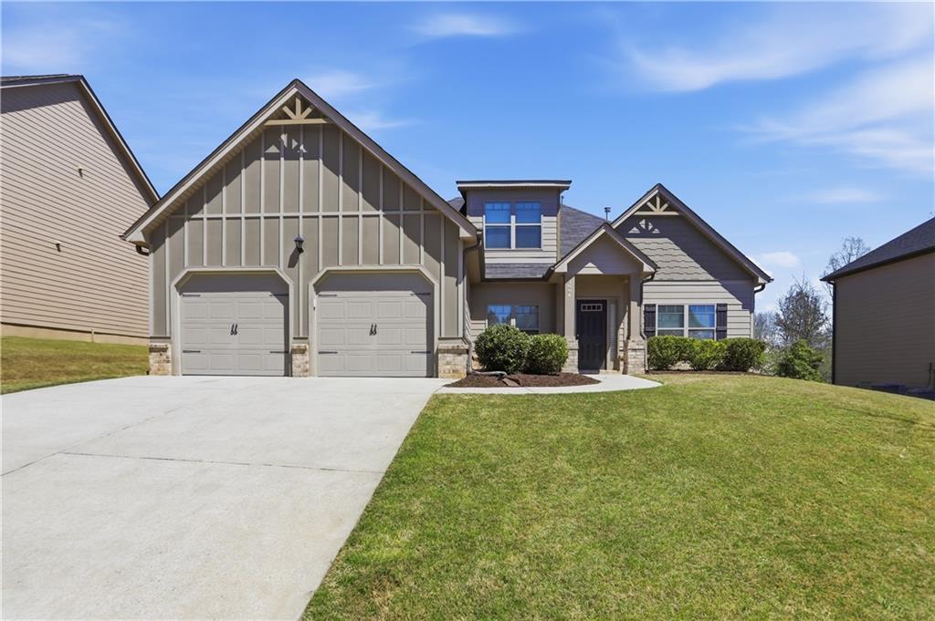 3684 Beaver Swamp Rd., Loganville, GA 30052