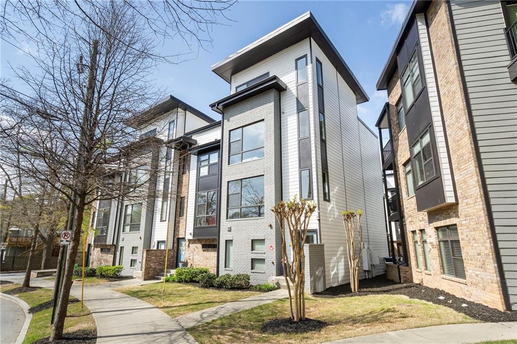 54 Moda Ln., Atlanta, GA 30316