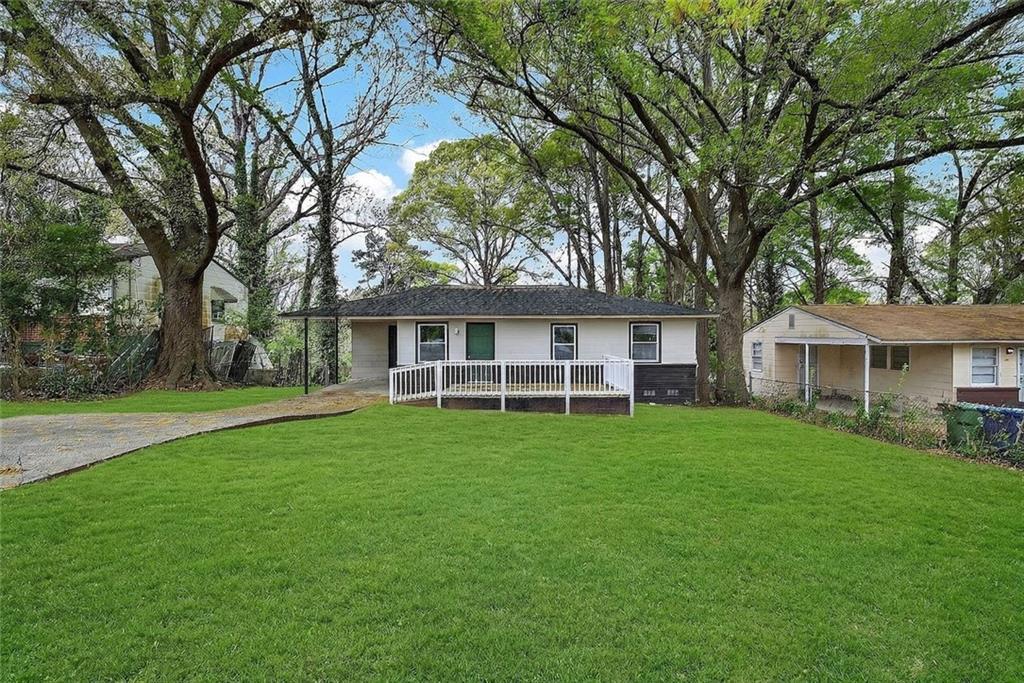 231 Glenrose Cir., Atlanta, GA 30354