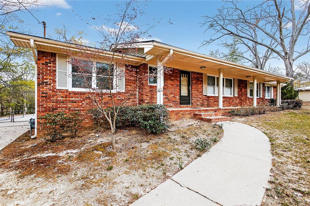 1541 Patricia Ln., Douglasville, GA 30134