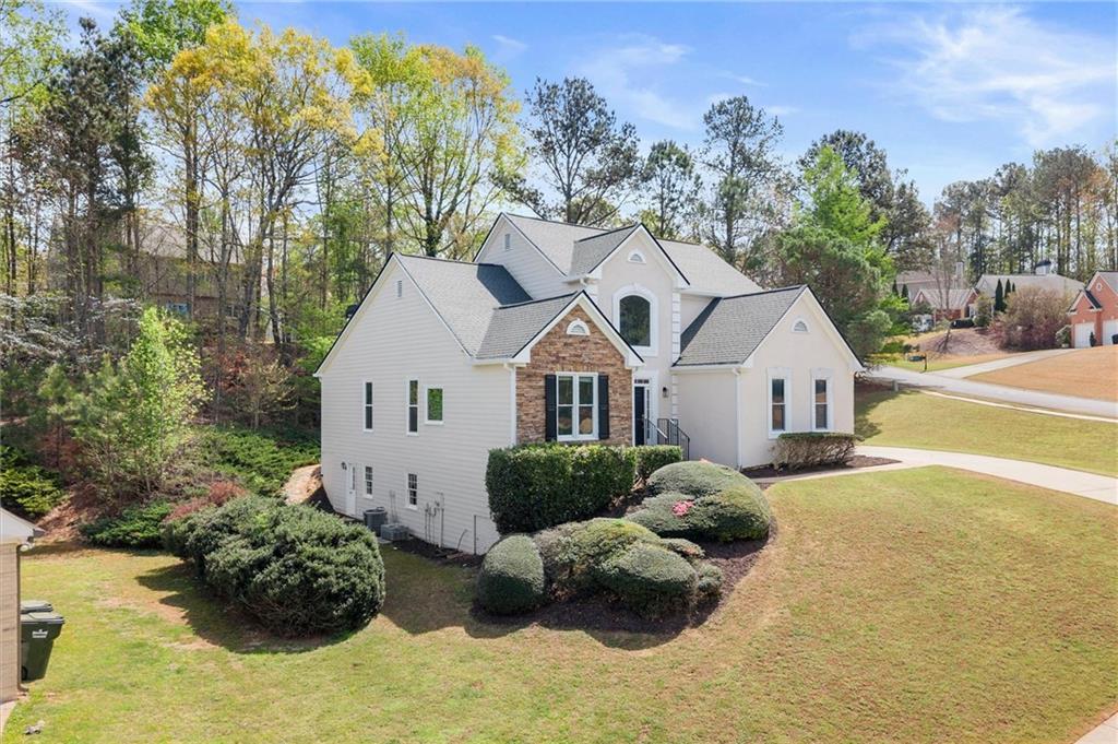 8000 Ashwell Ct., Woodstock, GA 30189