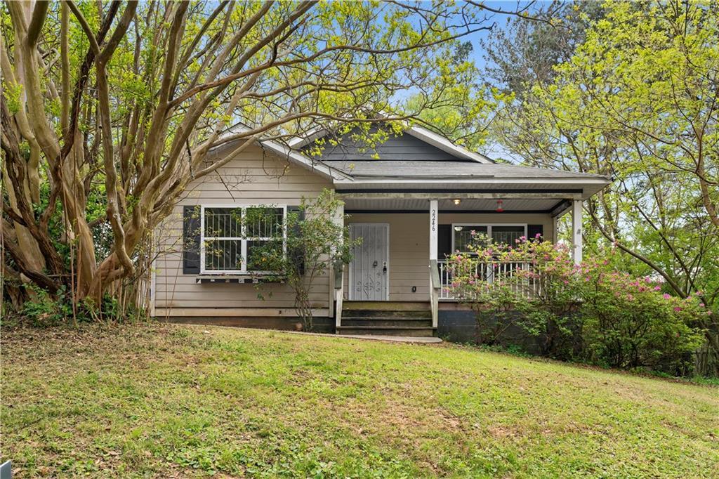 2246 Abner Pl., Atlanta, GA 30318
