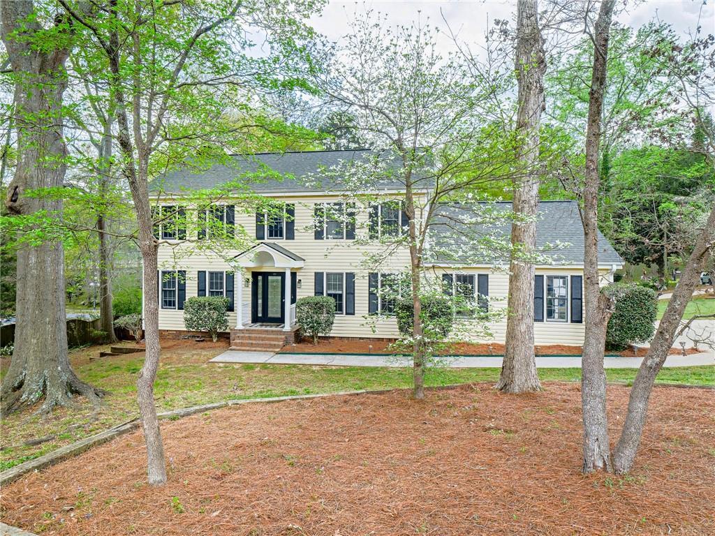 945 E Riverbend Dr., Lilburn, GA 30047