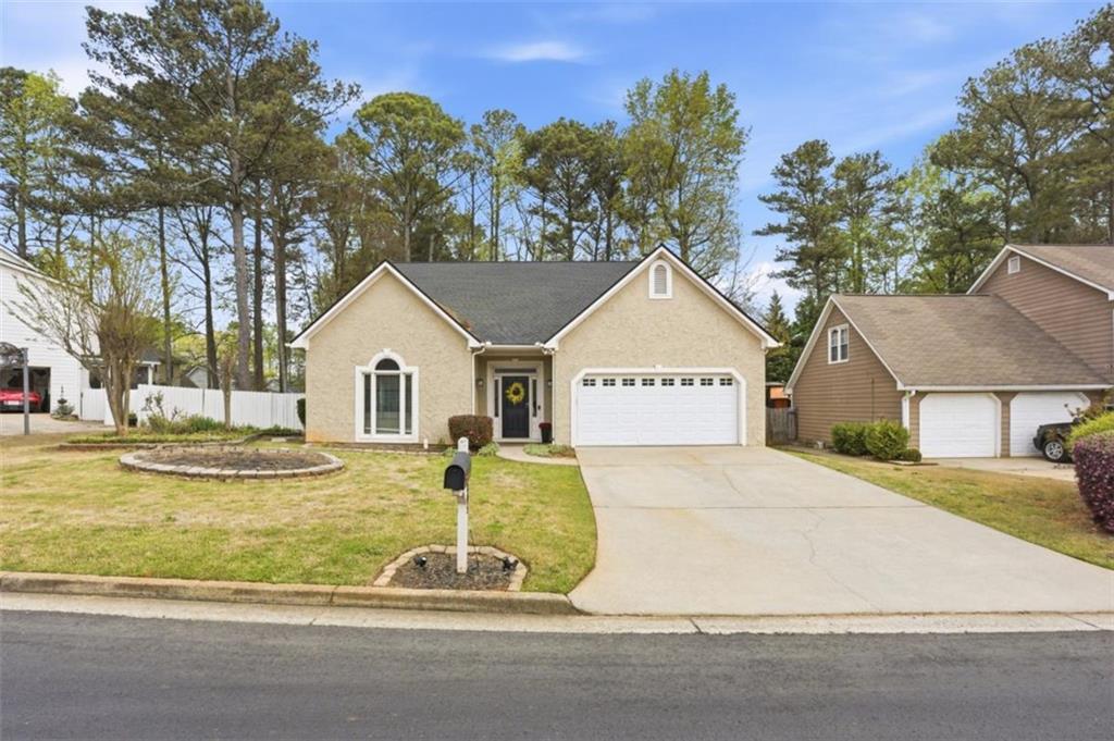 805 Meadowsong Cir., Lawrenceville, GA 30043