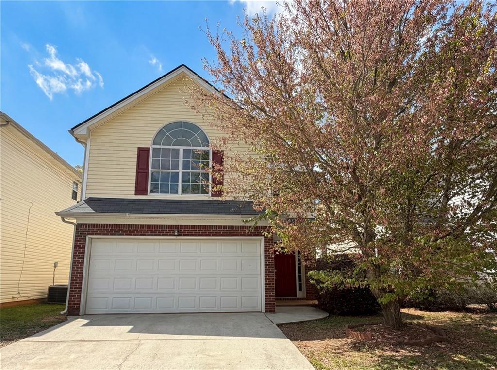 11241 Aliyah Dr., Hampton, GA 30228