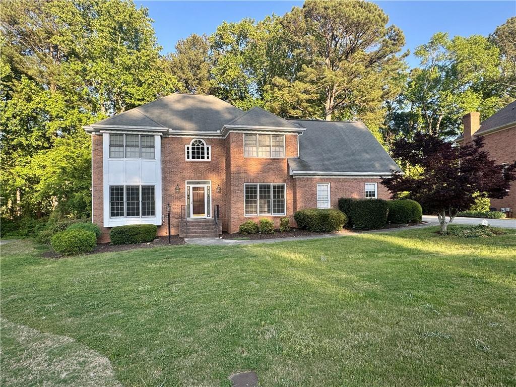 1664 Holly Lake Cir., Snellville, GA 30078