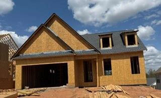 102 Live Oak Ln., Carrollton, GA 30117