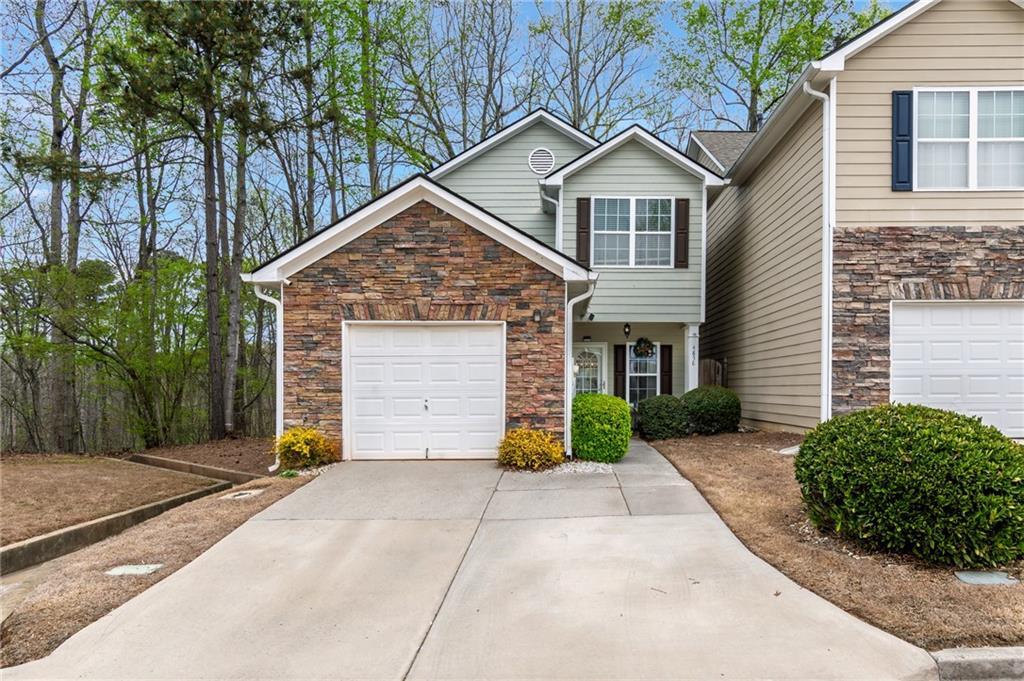4858 Tangerine Cir., Oakwood, GA 30566