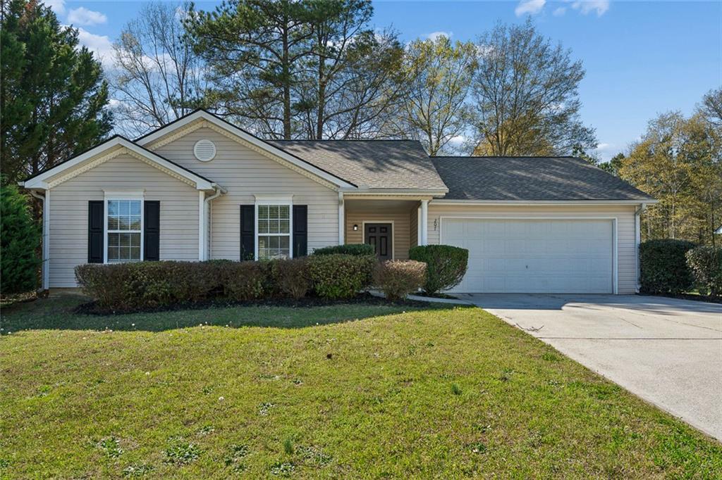 207 Johnny Ln., Dallas, GA 30132