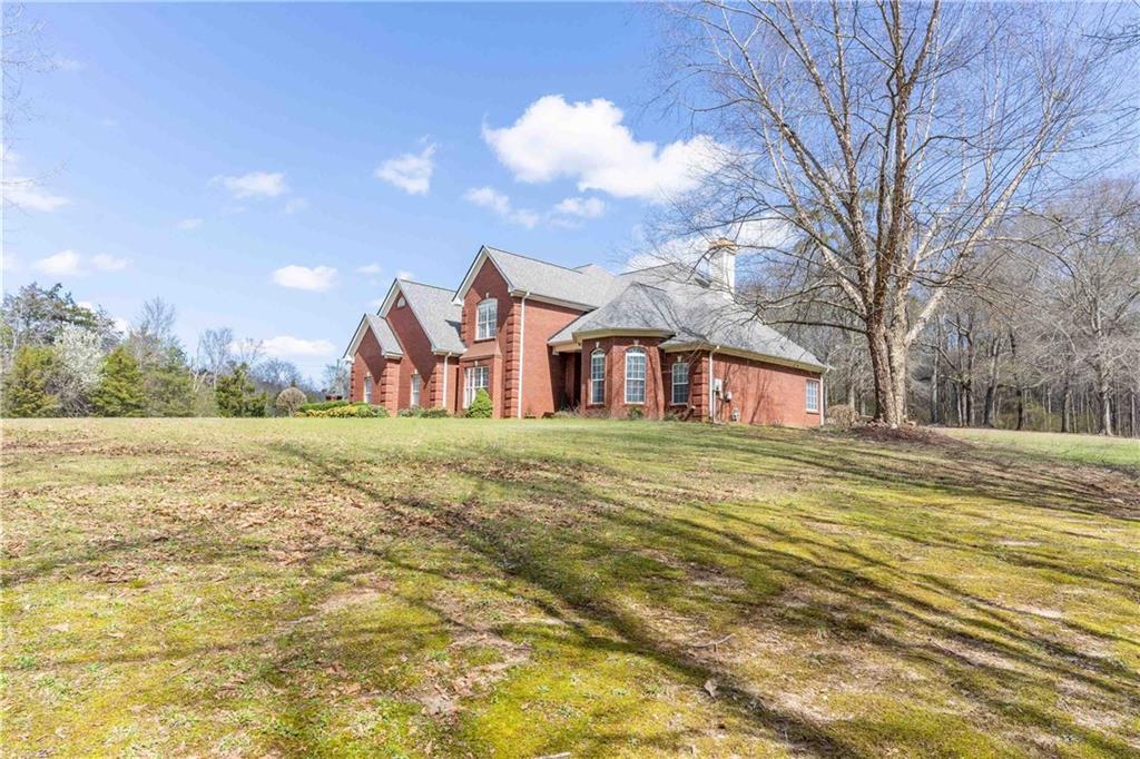 2101 Indian Shoals Rd., Loganville, GA 30052