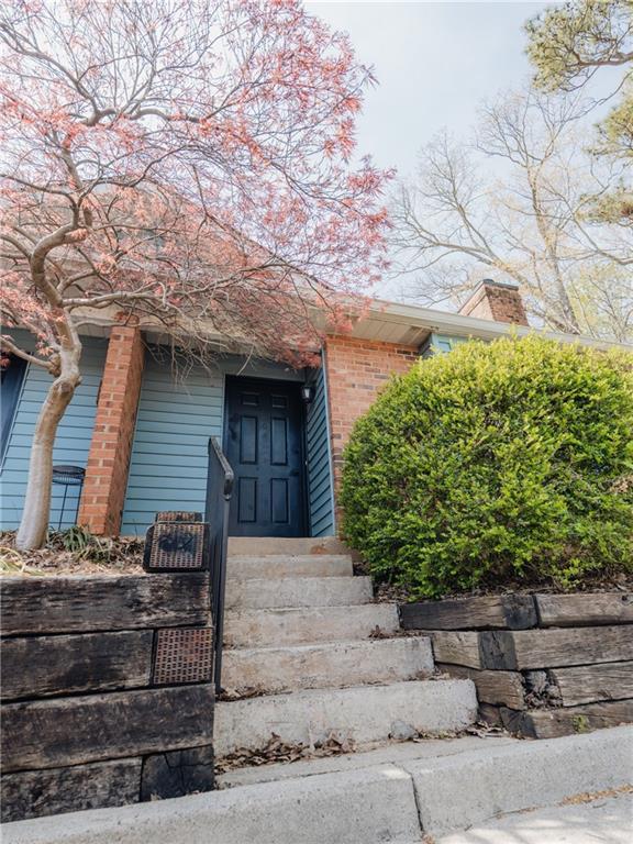 1195 Minhinette Dr. #G, Roswell, GA 30075