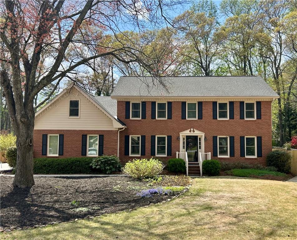 733 Ridgeview Dr., Lilburn, GA 30047