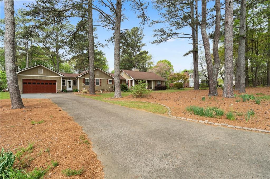 140 Plymouth Dr., Cartersville, GA 30120