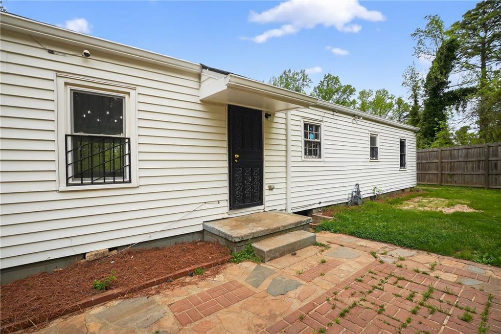 2252 Beecher Cir., Atlanta, GA 30311