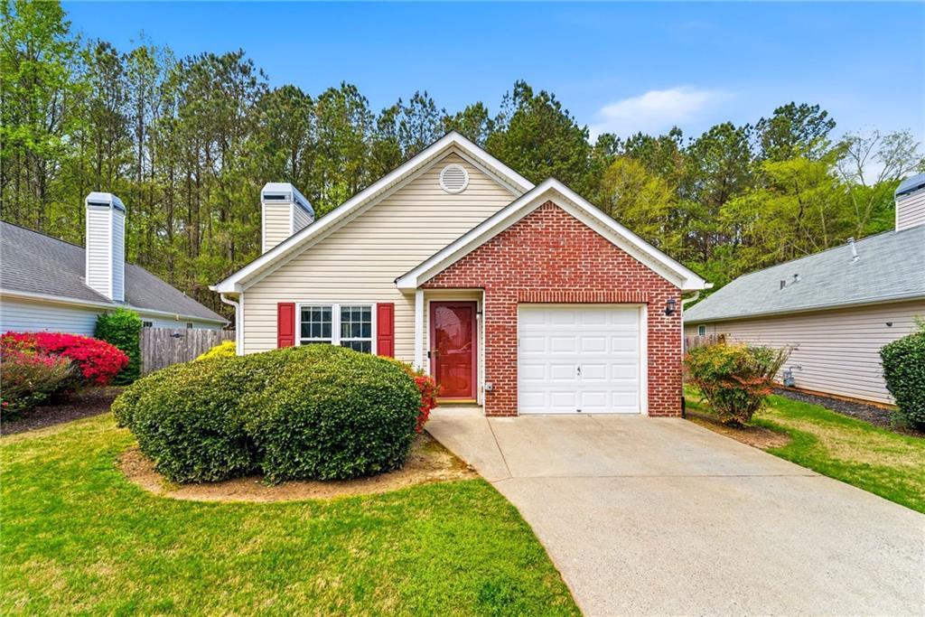 127 Grove Park Ln., Woodstock, GA 30189