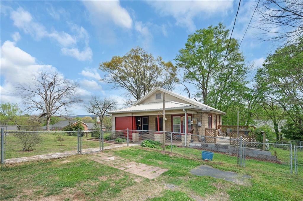 775 Union St., Summerville, GA 30747