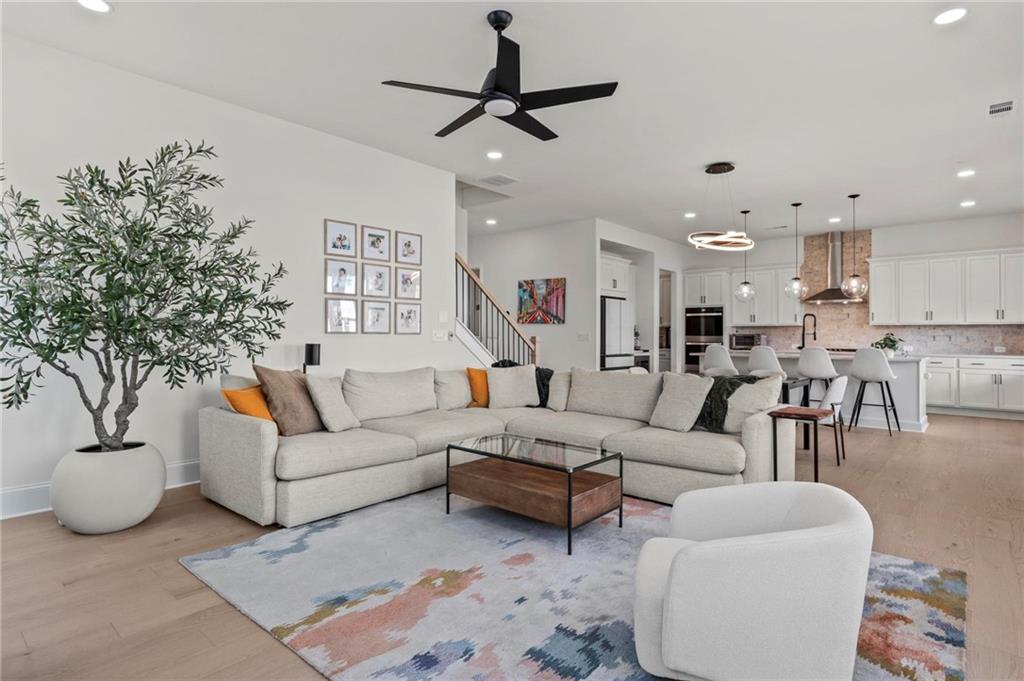 383 Tillman Pass, Woodstock, GA 30188