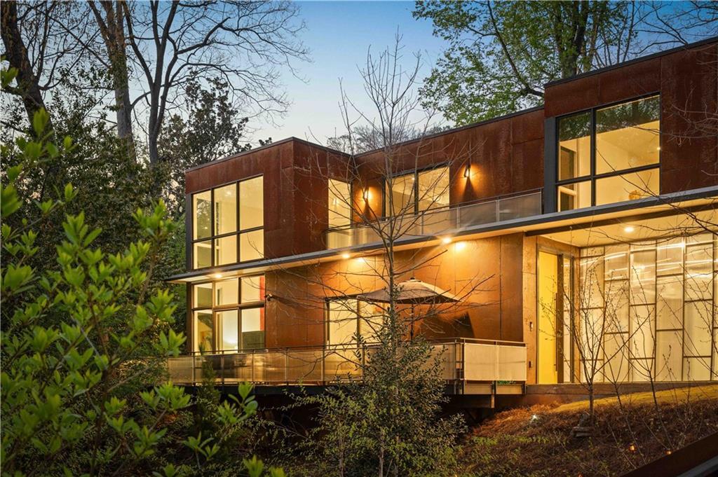 1944 Mclendon Ave., Atlanta, GA 30307