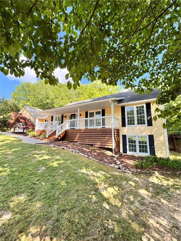 266 Lantern Ridge Ct., Alpharetta, GA 30009
