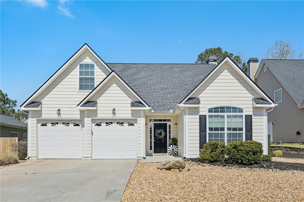 135 St Albans Way, Peachtree City, GA 30269