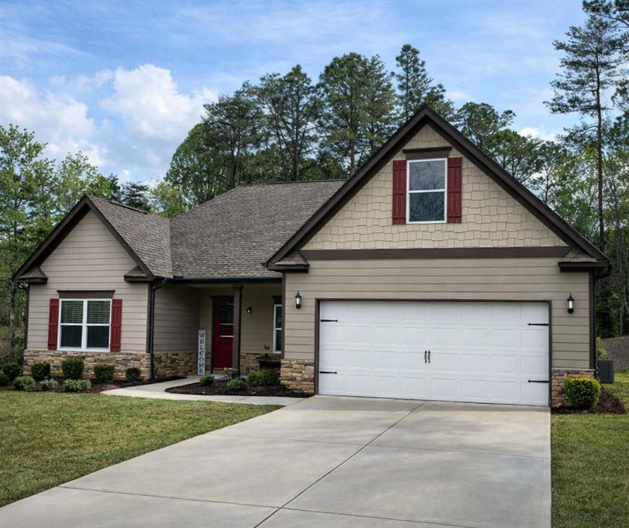 5557 Wheeler Plantation Dr., Murrayville, GA 30564