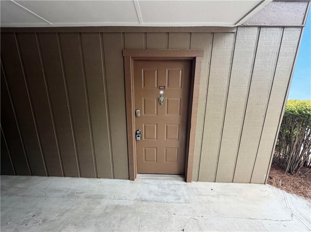 1013 Dunbar Dr., Atlanta, GA 30338