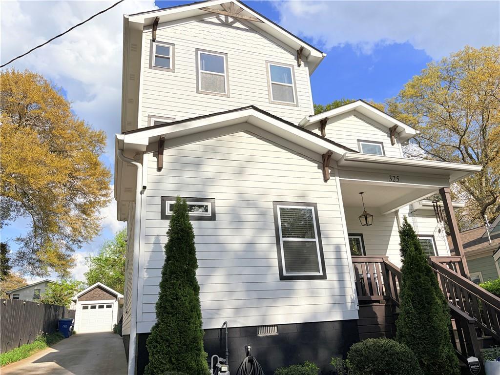 325 Sisson Ave., Atlanta, GA 30317