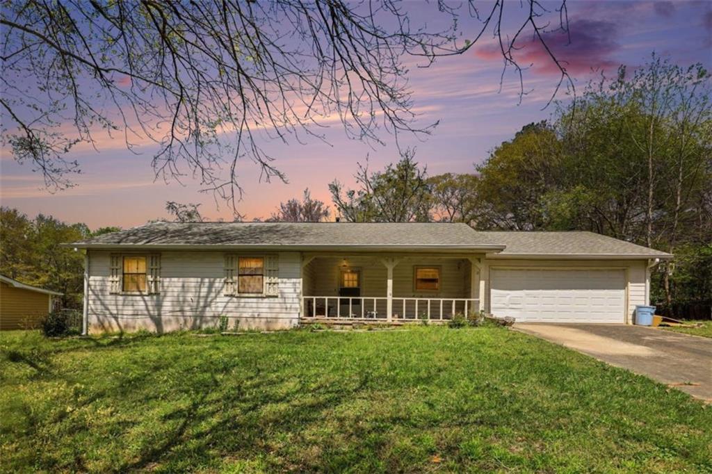 120 Carriage Cir., Stockbridge, GA 30281