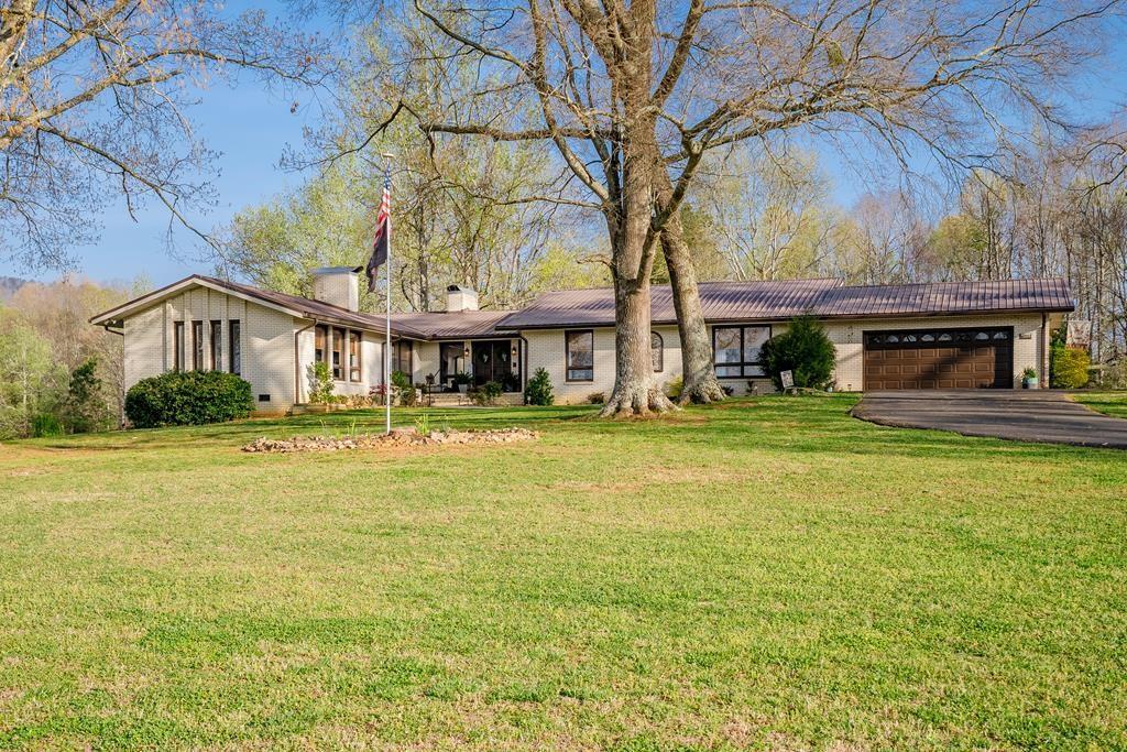 1254 Mountain Loop Rd., Sugar Valley, GA 30746