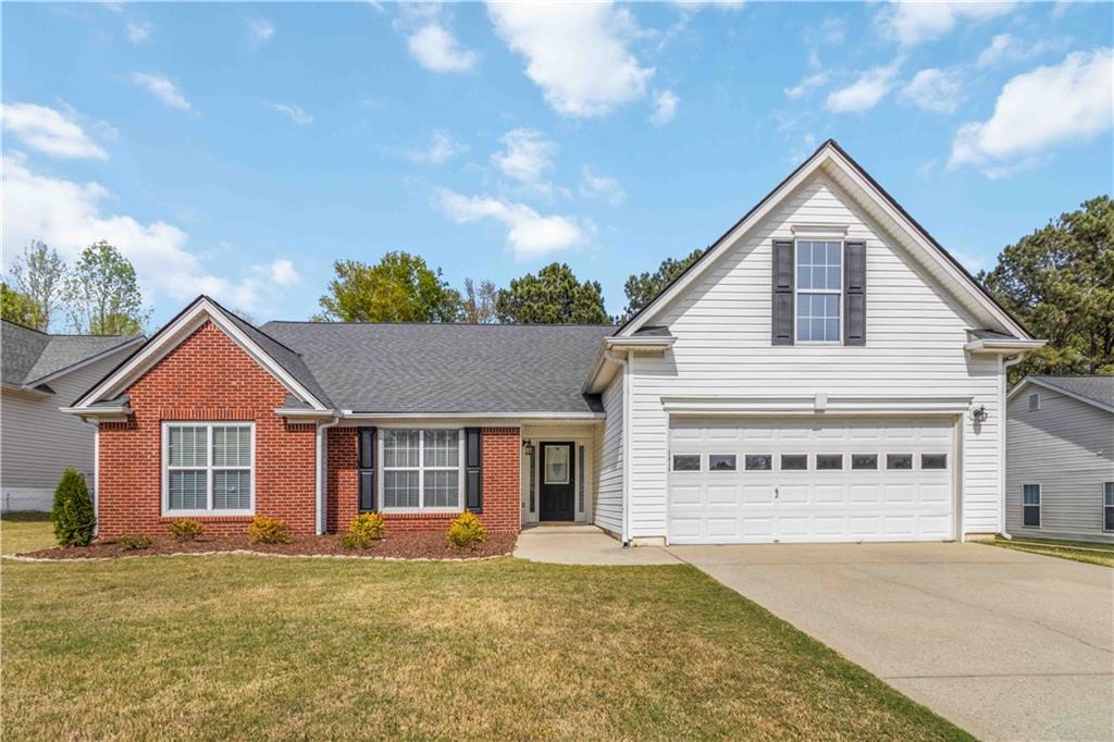 3237 Victoria Park Ln., Buford, GA 30519