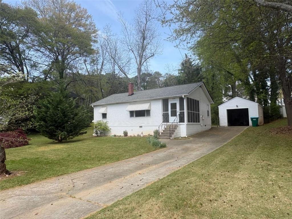 2608 Valley Stream Dr., Atlanta, GA 30360