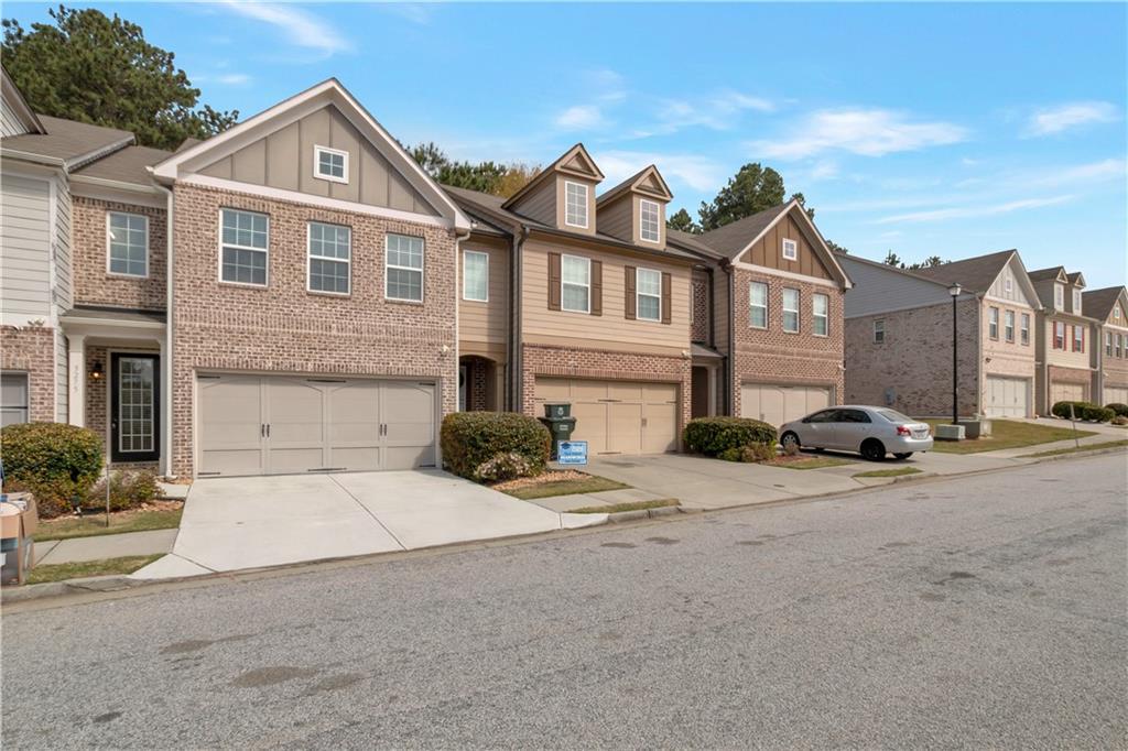 3275 Clear View Dr., Snellville, GA 30078