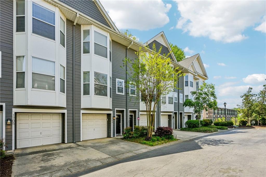 951 Glenwood Ave. #1706, Atlanta, GA 30316