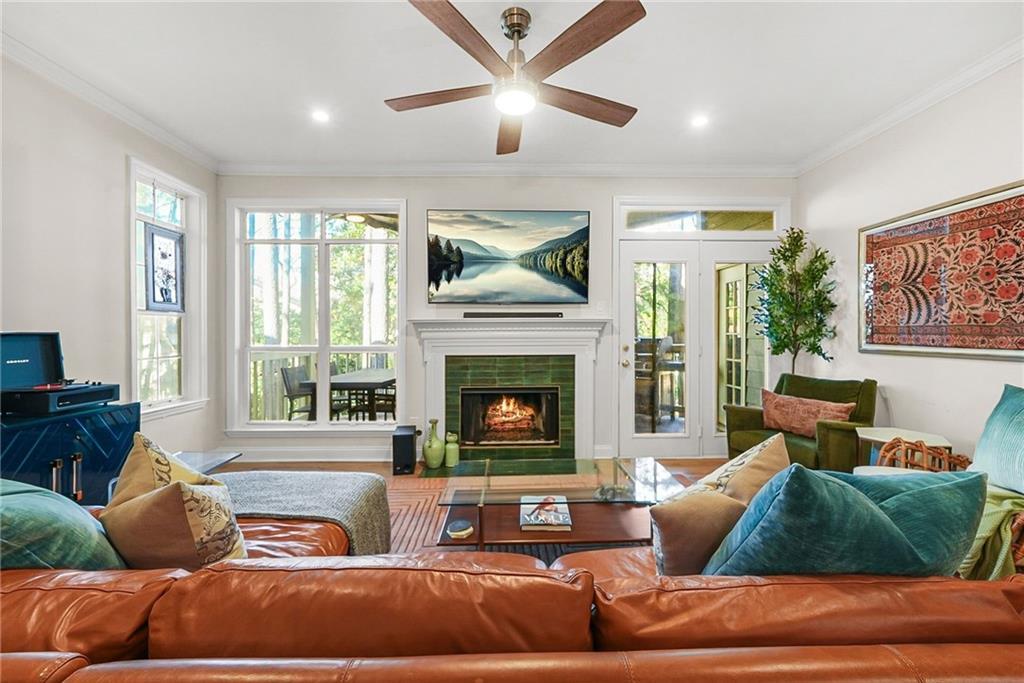 815 Mcgill Park Ave., Atlanta, GA 30312