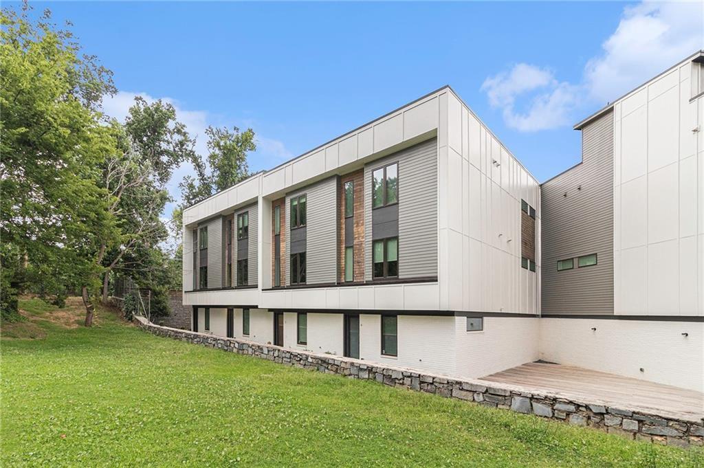 2424 Memorial Dr. #4, Atlanta, GA 30317