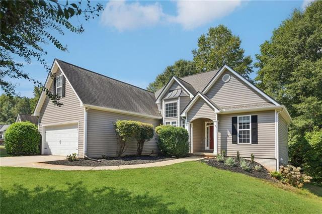 New Homes with Master Bedrooms on the 1st Floor That Attend Lee Middle School: March 28th to April 3rd