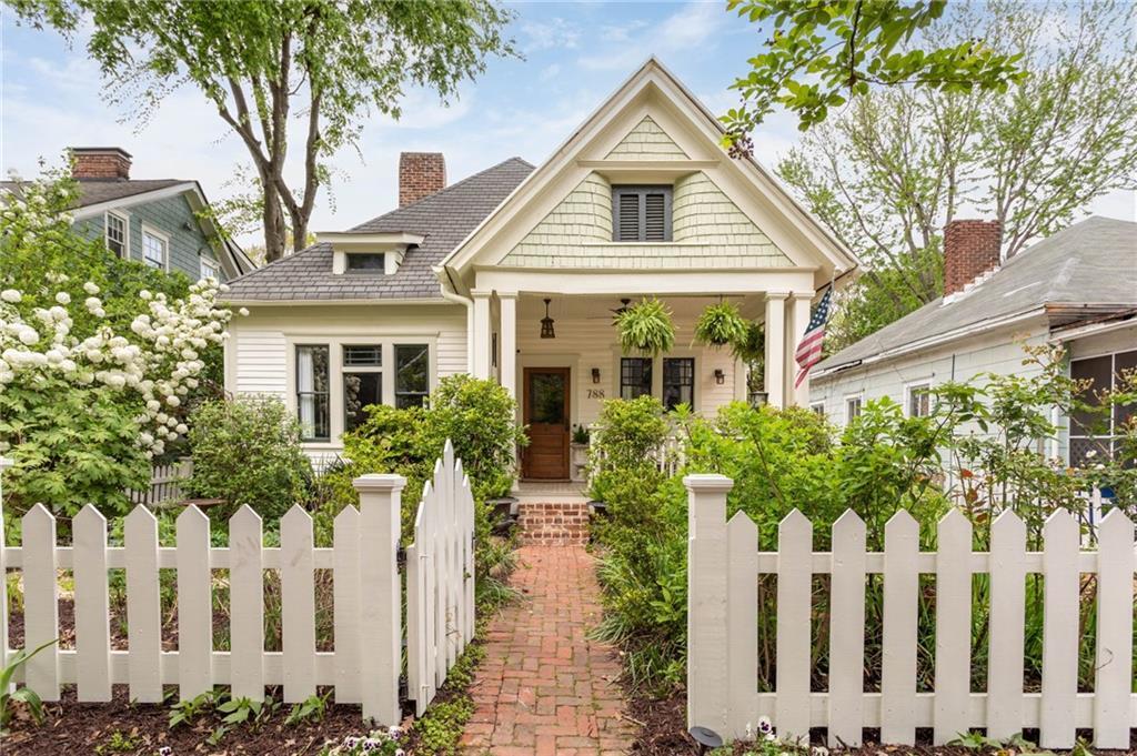 788 Lake Ave., Atlanta, GA 30307