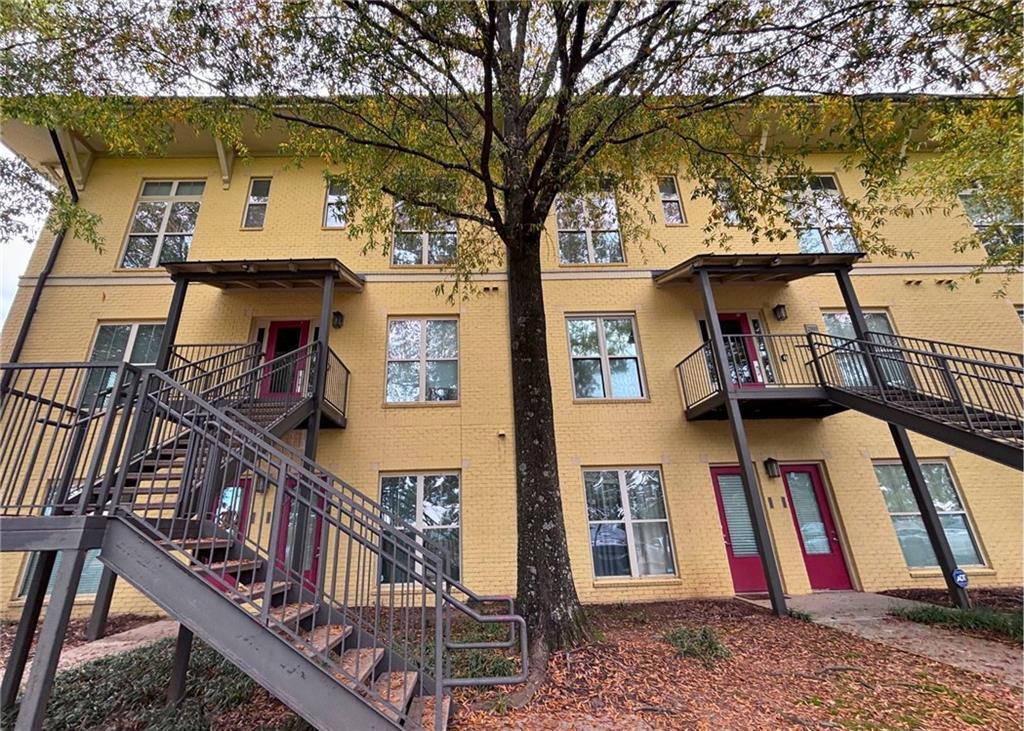 1195 Milton Ter. #2301, Atlanta, GA 30315