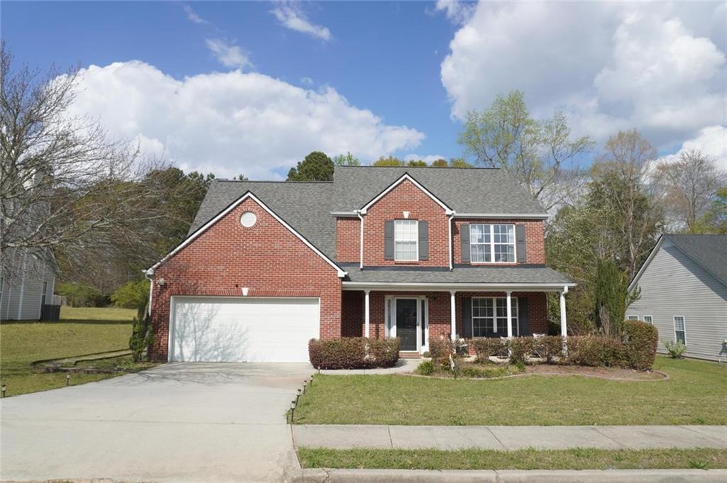 4408 Webb Meadows Dr., Loganville, GA 30052