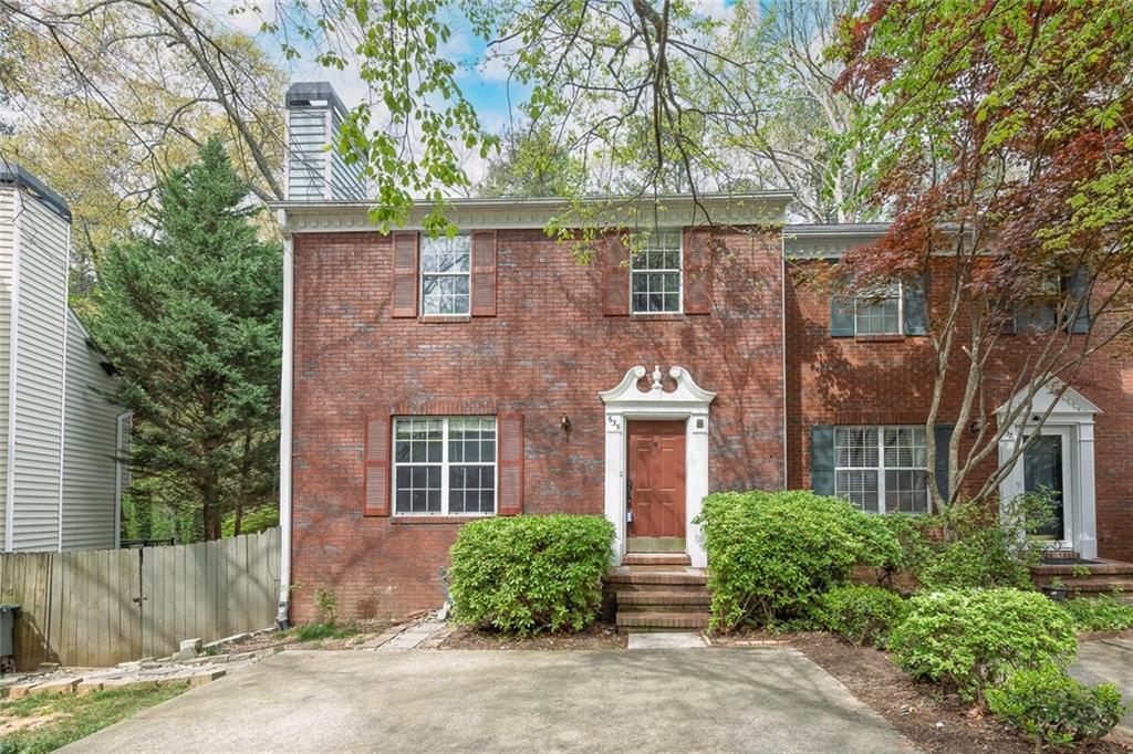 635 Anderson Walk, Marietta, GA 30062