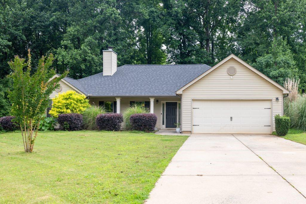 1553 Shoal Creek Dr., Winder, GA 30680