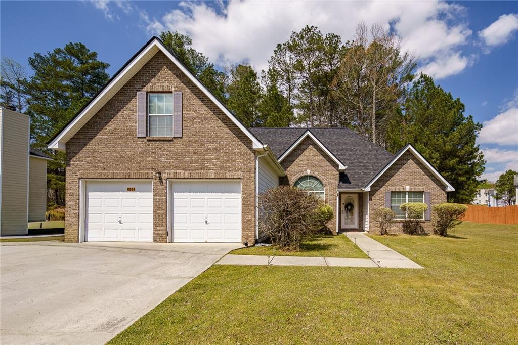 6869 Fireside Ln., Atlanta, GA 30349