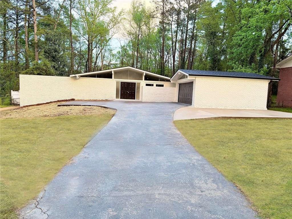 2533 Amalfi Dr., Conyers, GA 30012